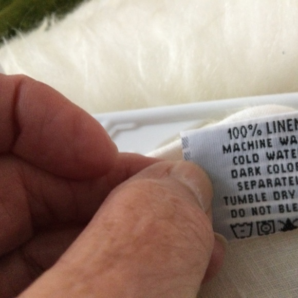 Lovely Linen Top - Picture 6 of 8